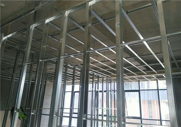 �y�����u���b�����y���҃��OӋ��˾���y���b���OӋ�������b�˾