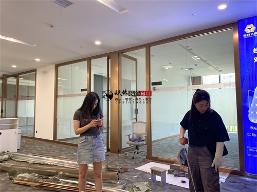 �y���k�����b���OӋ�Ŀ|�N���OӋ