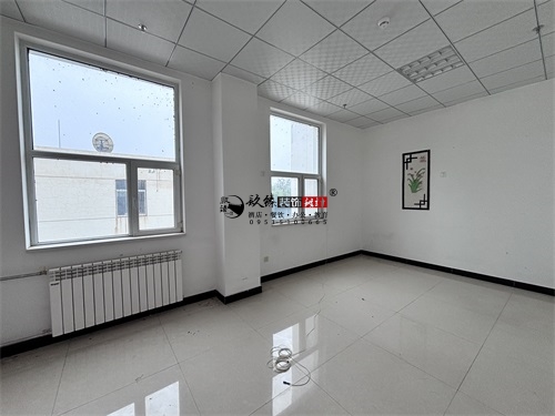 �y���Ļ������b���OӋ�Ŀ|�N���b�