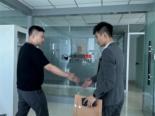 �y��סլ�ǹ��^(q��)�O(sh��)Ӌ�b���Ŀ|�N���b�