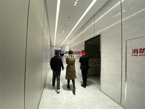 �y���Ƽ�չ�d�O(sh��)Ӌ�b���Ŀ|�N���b�