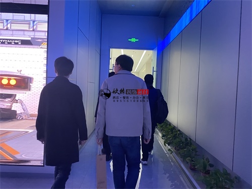 �y���Ƽ�չ�d�O(sh��)Ӌ�b���Ŀ|�N���b�