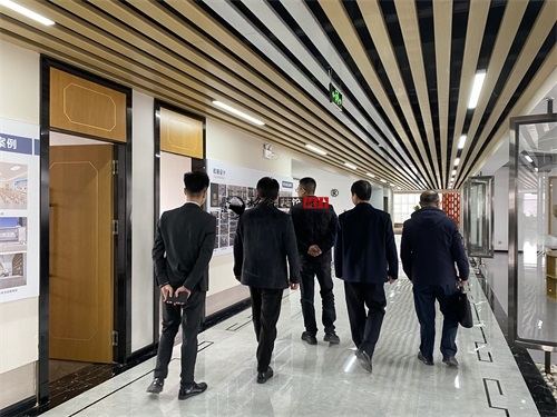 �y���b���O(sh��)Ӌ(j��)��˾|�N�鹤�b